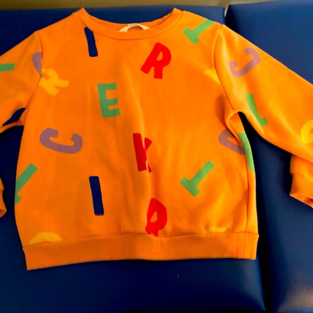 H & M size 7/8 girls sweatshirt alphabet.  Great condition